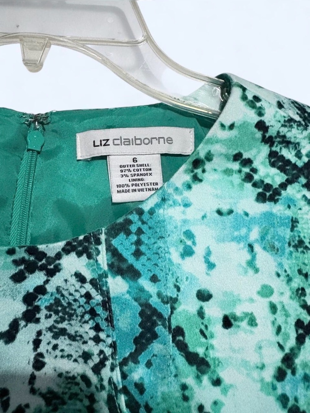 Liz Claiborne Teal and Mint Snake-Print Sheath Dress - Picture 4 of 5